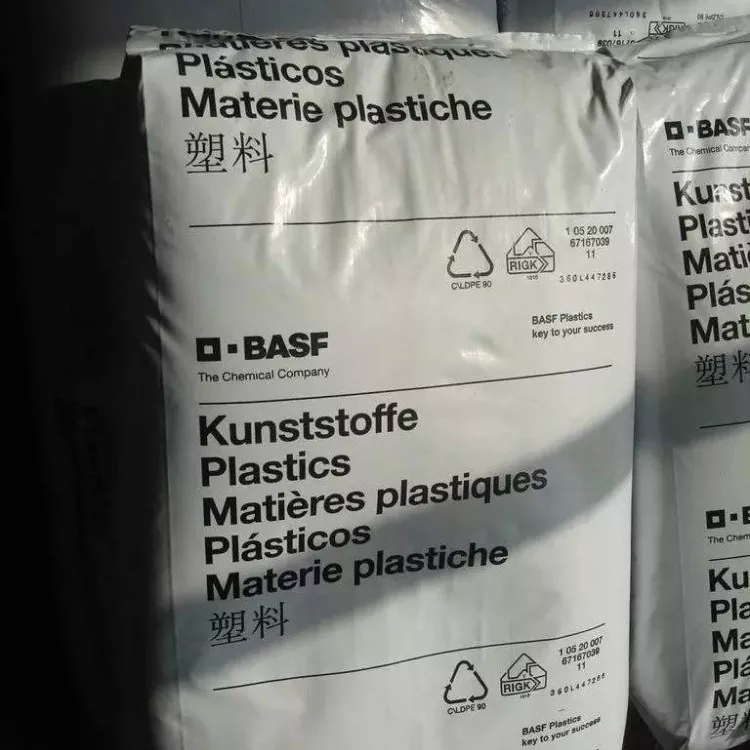 Čo sú polyméry SABIC?