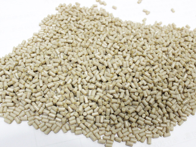 PAI: Špičkový výkon plastov pri 260 °C